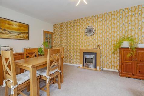 Dining Room-3.jpg