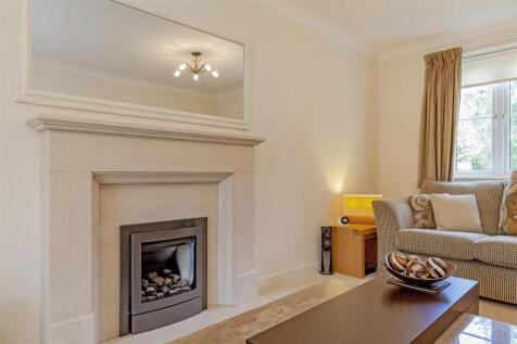 Reception Room-3.jpg