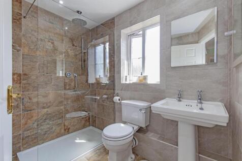 Shower Room-1.jpg