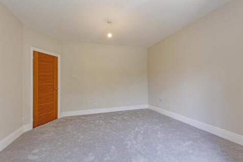 Bedroom 3-2.jpg
