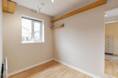 Bedroom 2-1.jpg
