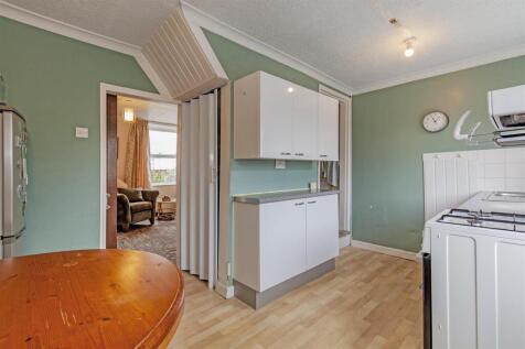 Kitchen-2.jpg