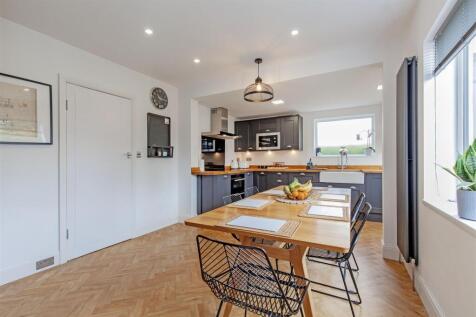 Kitchen-2.jpg