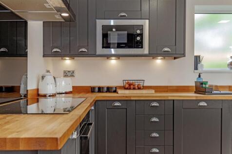 Kitchen-4.jpg