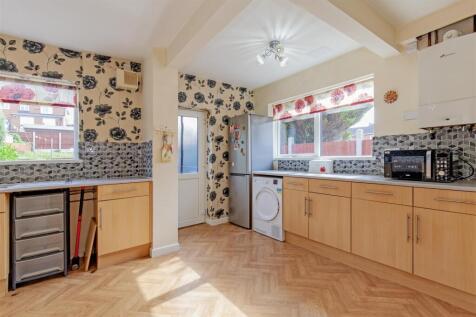 Kitchen-1.jpg