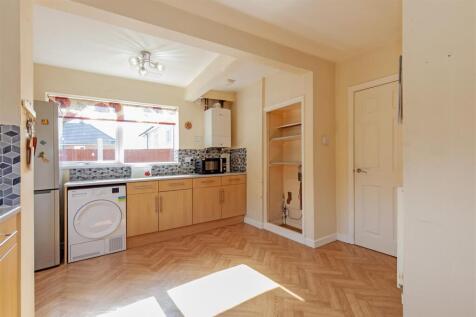 Kitchen-4.jpg