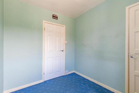 Bedroom 3-2.jpg