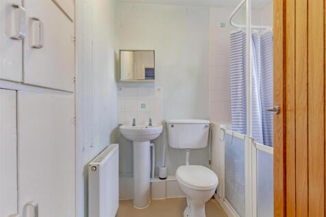 Shower Room-1.jpg