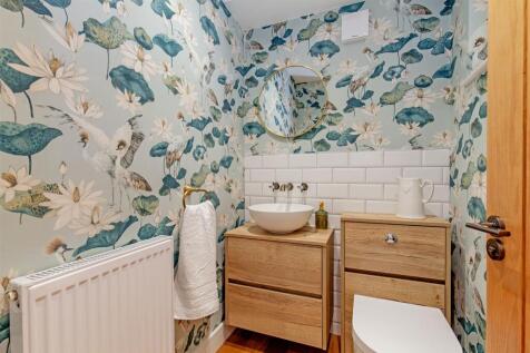 Refitted Cloakroom/WC
