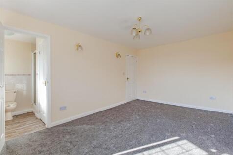 Front Main Double Bedroom