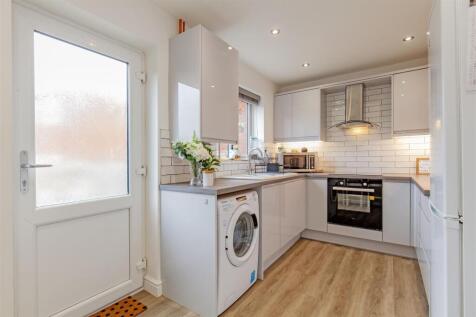 Superb Dining Kitchen