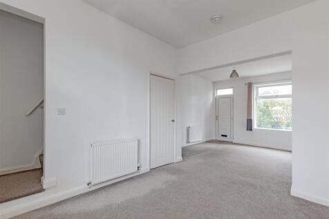 Dining Room-2.jpg
