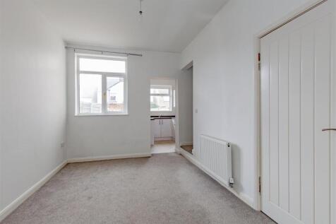 Dining Room-3.jpg