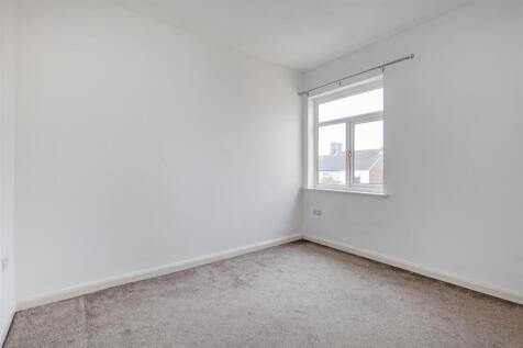 Bedroom 2-1.jpg