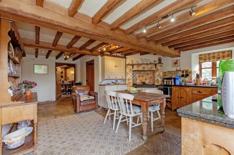 Kitchen-4.jpg