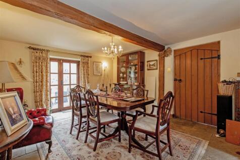 Dining Room-1.jpg