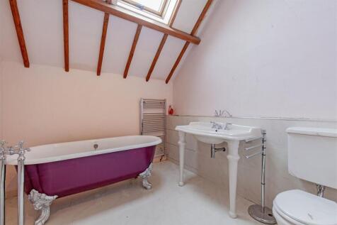 Bathroom-1.jpg