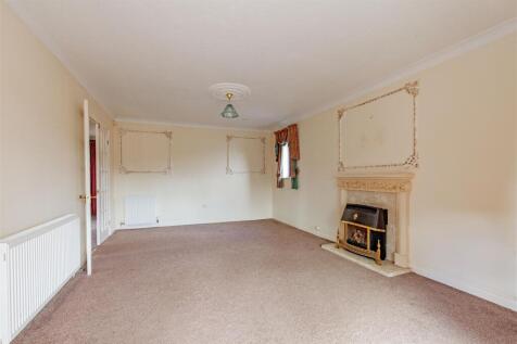 Reception Room-3.jpg