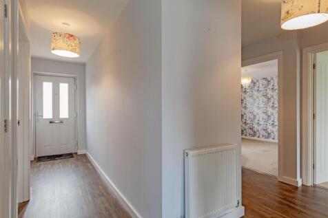 Spacious Entrance Hall