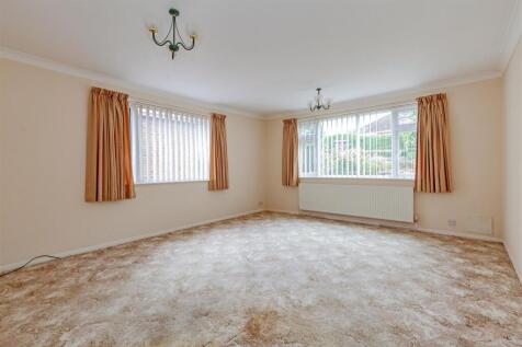 Reception Room-1.jpg