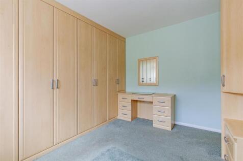 Bedroom 1-3.jpg