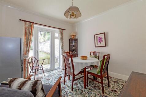 Dining Room-1.jpg