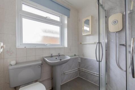 Shower Room-2.jpg