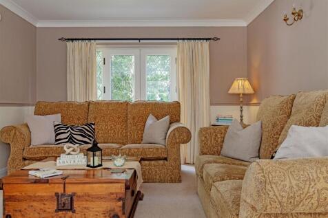 Reception Room-5.jpg