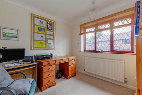 Bedroom 4-1.jpg