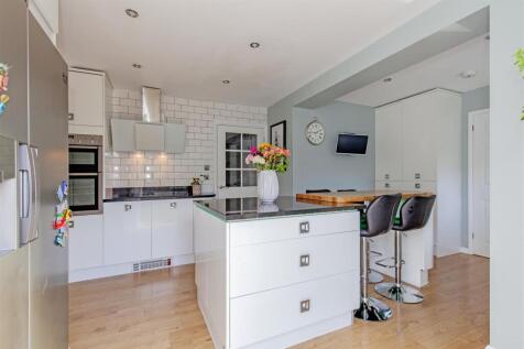 Kitchen-5.jpg