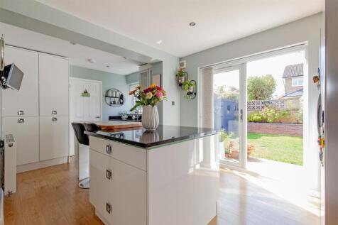 Kitchen-3.jpg