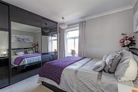 Bedroom 2-1.jpg