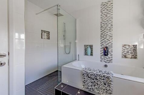 Bathroom-2.jpg