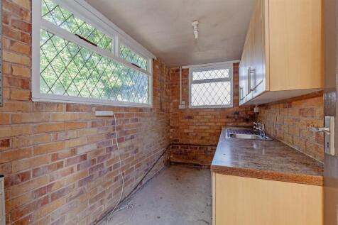 Utility Room-1.jpg