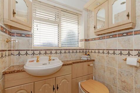 En Suite-2.jpg
