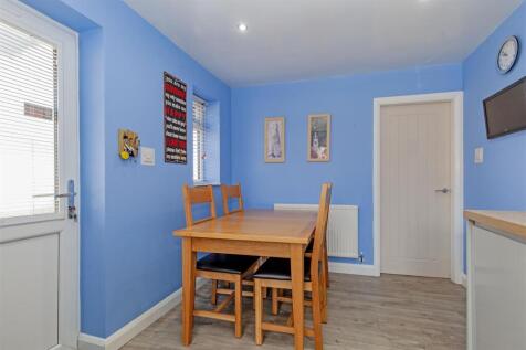 Kitchen-3.jpg