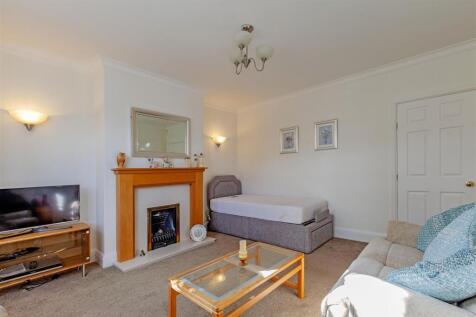 Reception Room-3.jpg