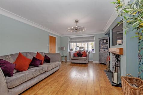 Reception Room-1.jpg