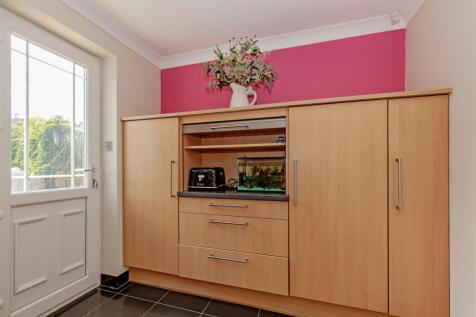 Kitchen-3.jpg