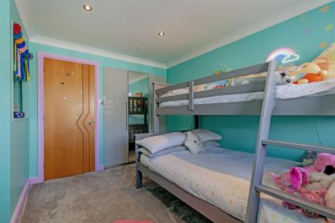Bedroom 2-1.jpg
