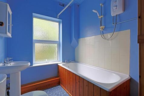 Bathroom-1.jpg