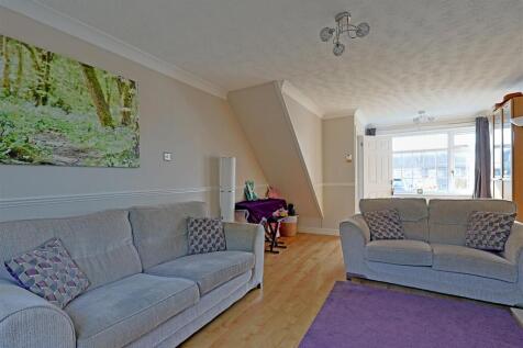 Reception Room-2.jpg