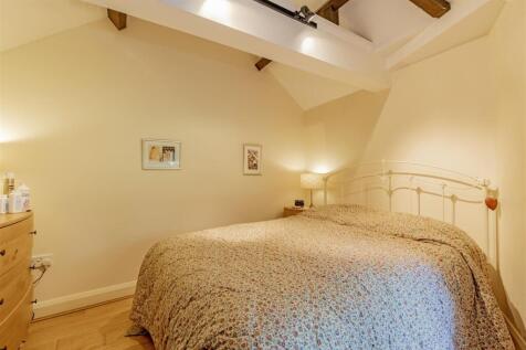 Bedroom 2-1.jpg
