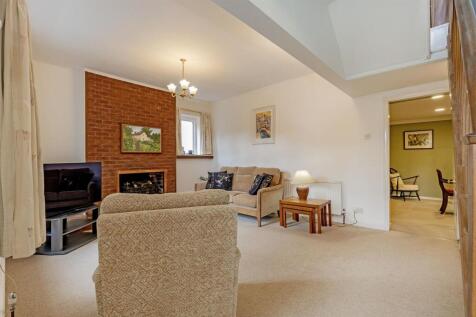Reception Room-2.jpg