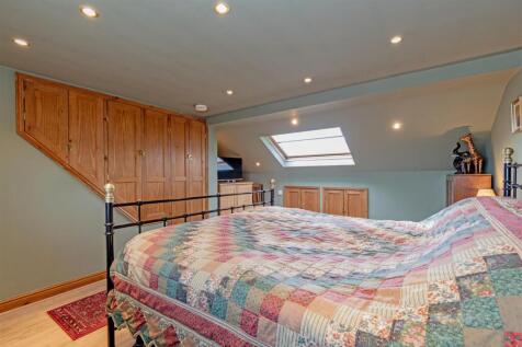 Principal Double Bedroom One