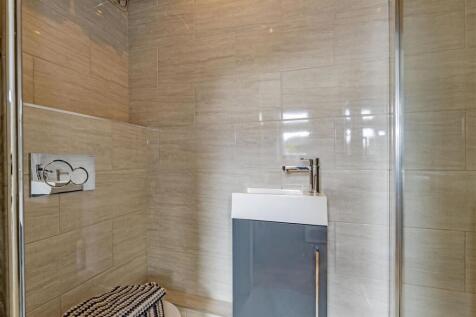 Shower Room-1.jpg