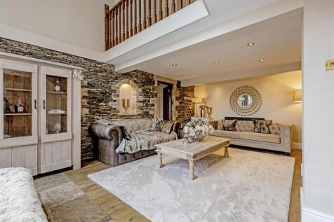 Reception Room-5.jpg