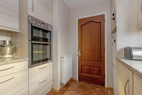 Integrated Modern Kitchen