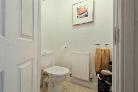 Cloakroom/WC
