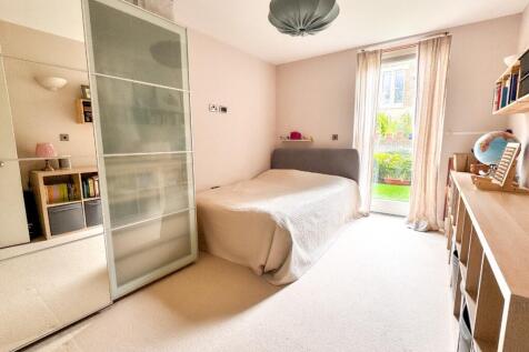 Property Image 11